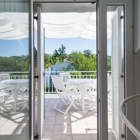 Ribar 2 Apartman Njivice